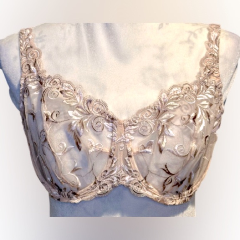 Soma Sensuous Lace Unlined Beige Bra, 38D